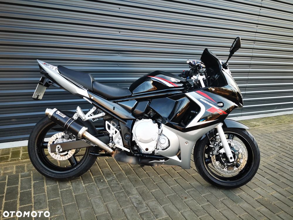 Suzuki GSX-F - Katana - 2