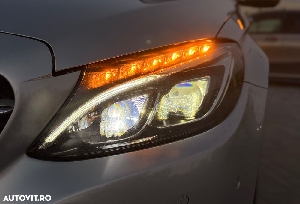 Mercedes-Benz C - 15