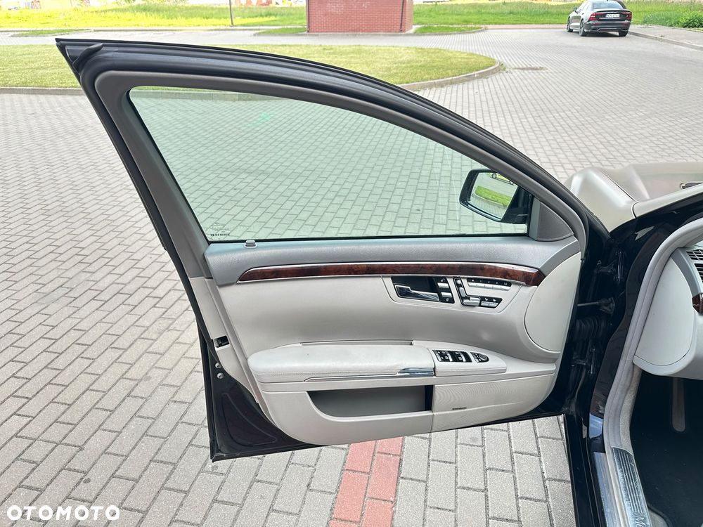 Mercedes-Benz Klasa S 320 L CDI - 29