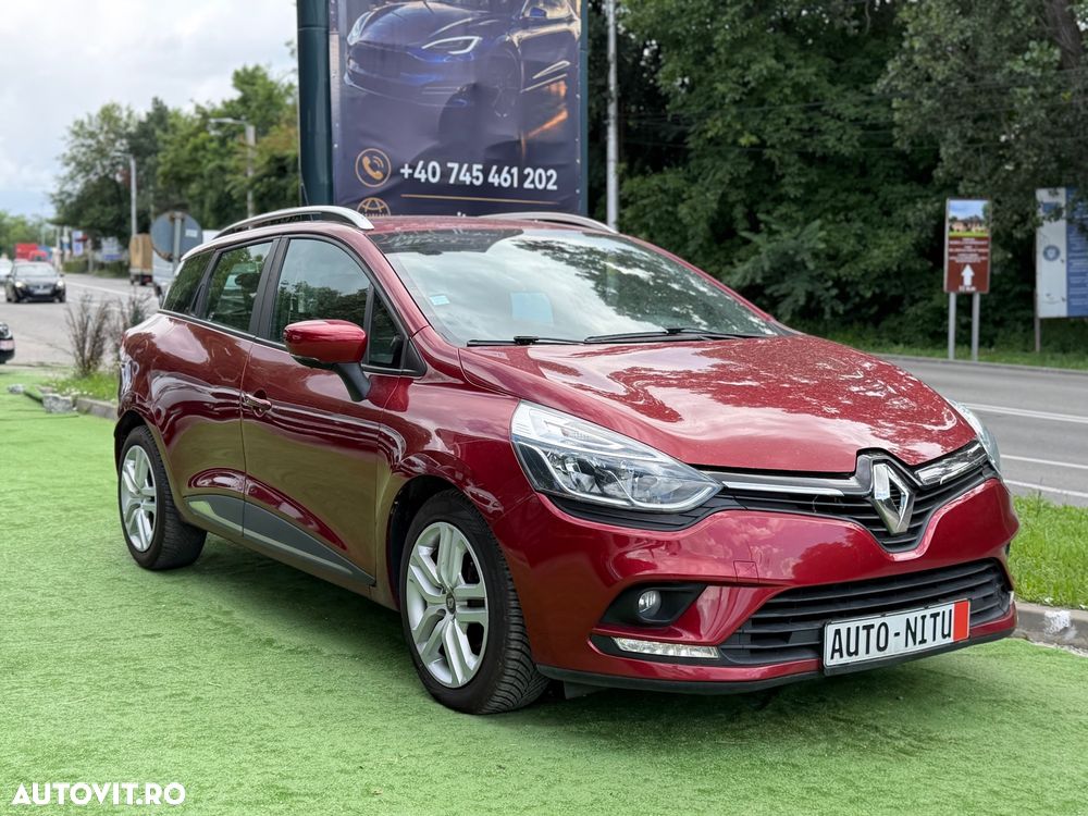 Renault Clio - 1