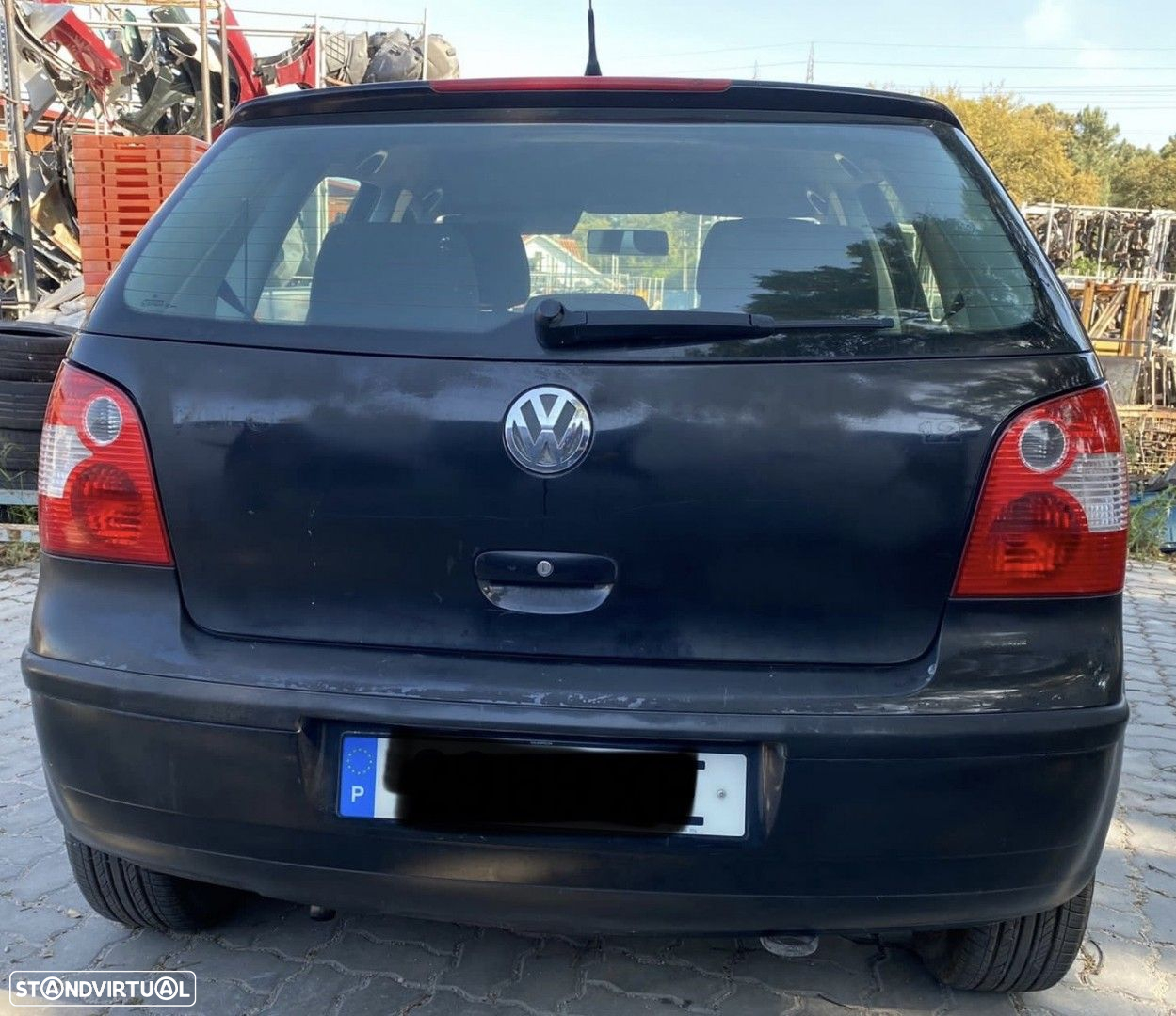 VW Polo 1.2i  de 2004 disponível para peças MOTOR VENDIDO - 4