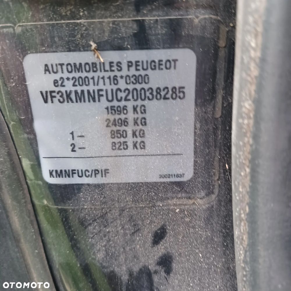 Peugeot 1007 - 17