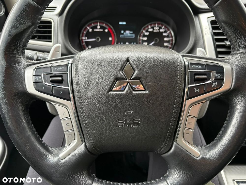 Mitsubishi L200 2.2 d DC Power Stark Basic - 4