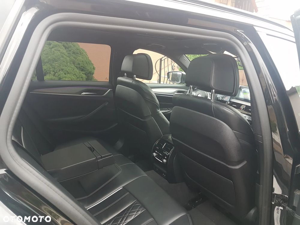 BMW Seria 5 520d M Sport sport - 20