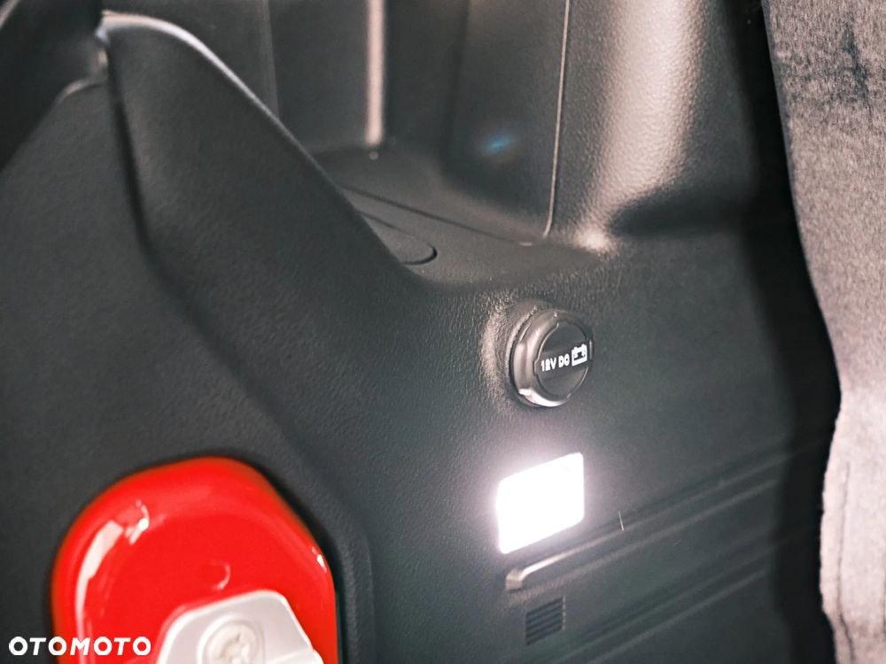 Jeep Wrangler - 27