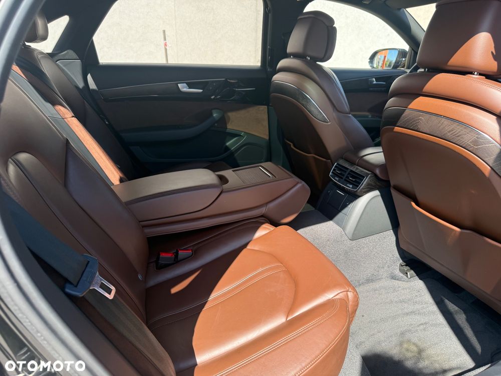 Audi A8 3.0 TDI DPF quattro tiptronic - 13