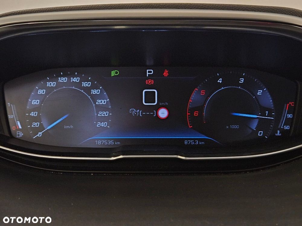 Peugeot 5008 1.5 BlueHDi Active Pack S&S EAT8 - 19