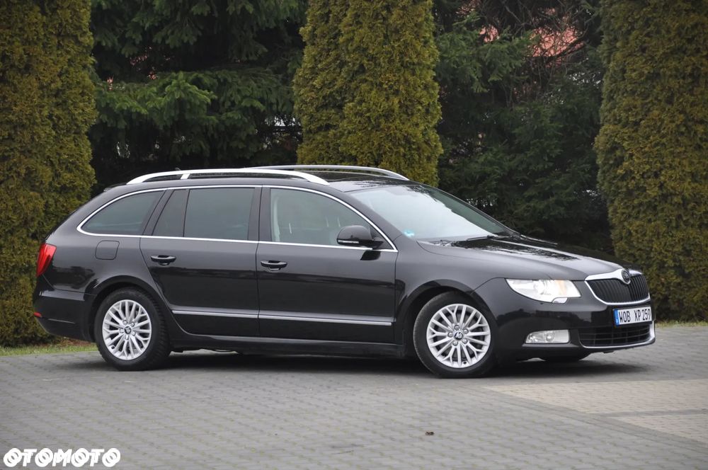 Skoda Superb 2.0 TDI DSG Exclusive - 9