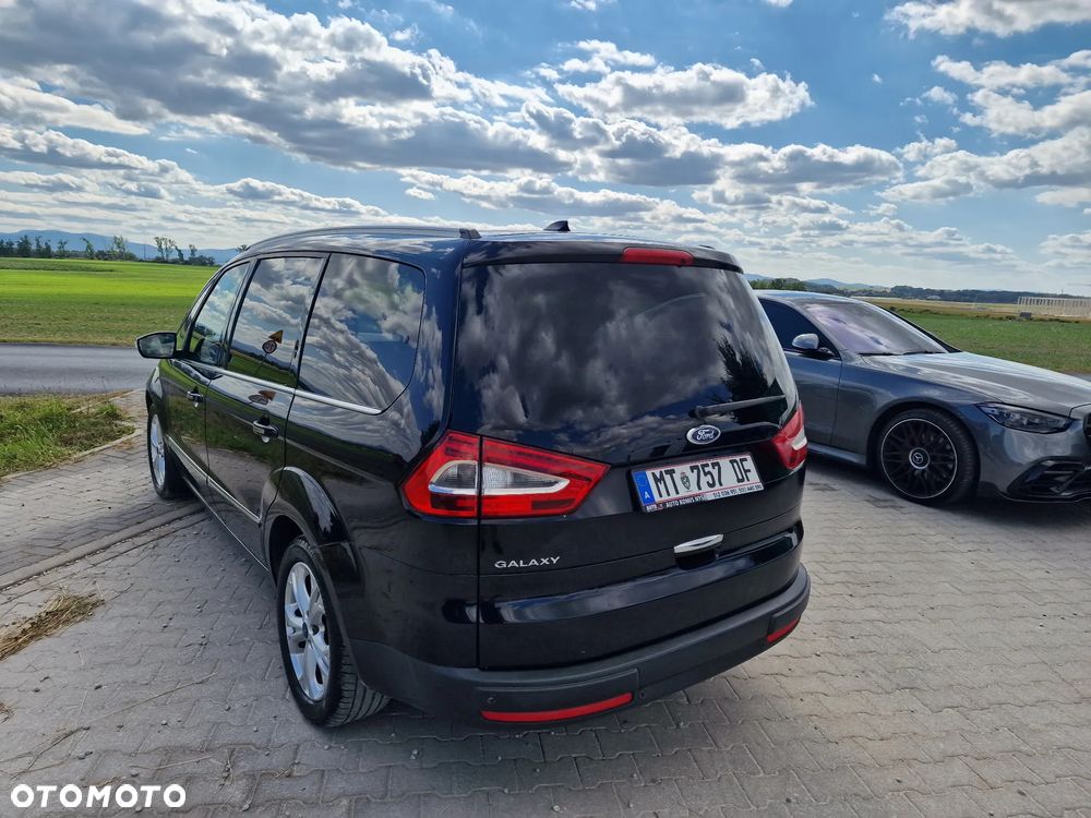 Ford Galaxy 2.0 TDCi Titanium - 13