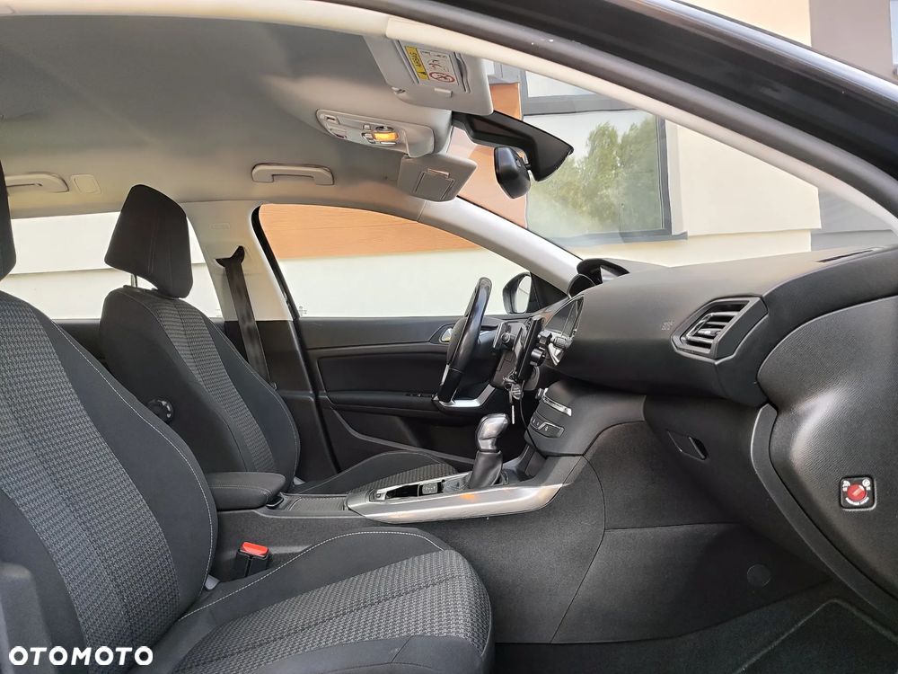 Peugeot 308 BlueHDi 130 EAT6 Stop & Start Active - 15