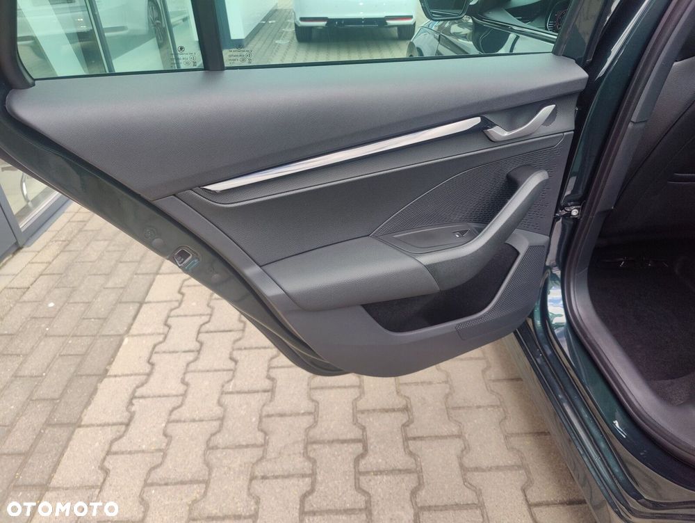Skoda Octavia 2.0 TSI Sportline 4x4 DSG - 39
