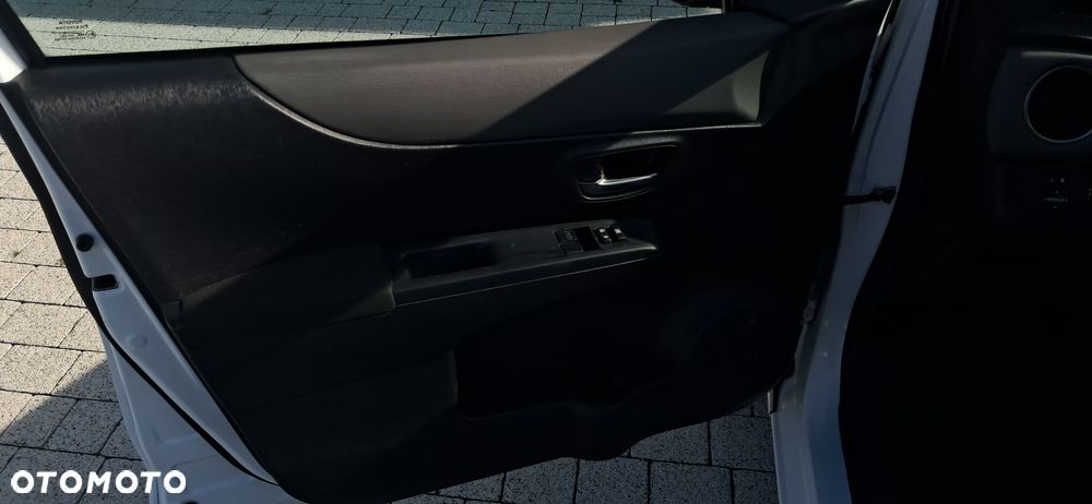 Toyota Yaris 1.33 Selection Platinum - 6