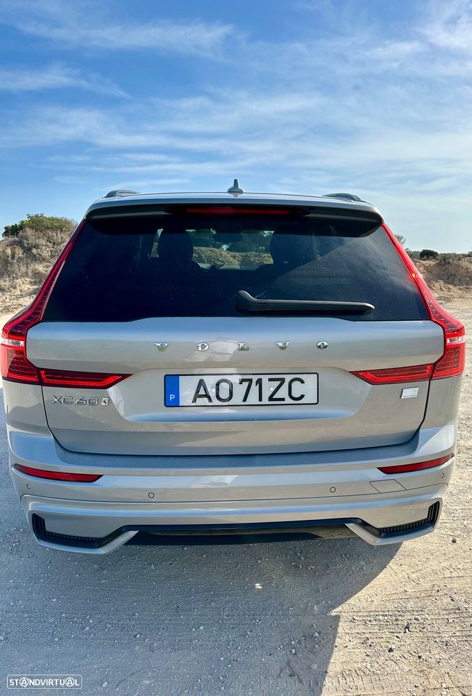 Volvo XC 60 2.0 T6 PHEV R-Design AWD - 6