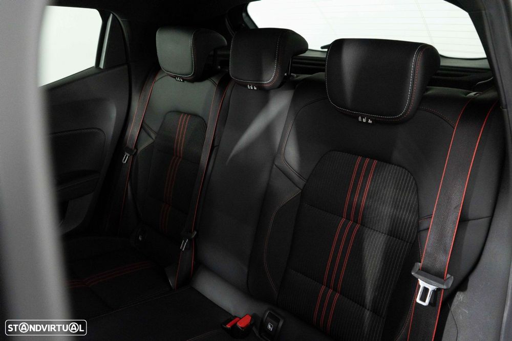 Renault Clio 1.0 TCe RS Line - 11