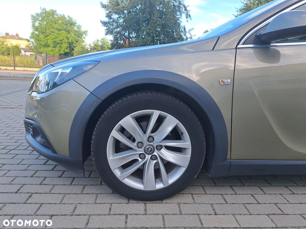 Opel Insignia 2.0 CDTI 4x4 Business Innovation - 17
