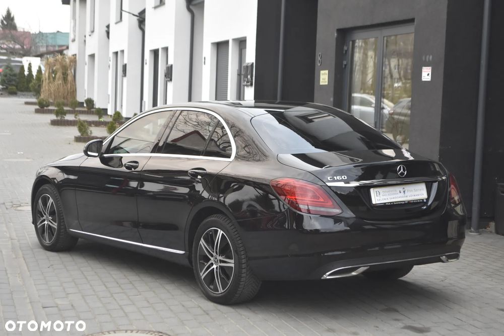 Mercedes-Benz Klasa C 180 Business Edition 9G-TRONIC - 4