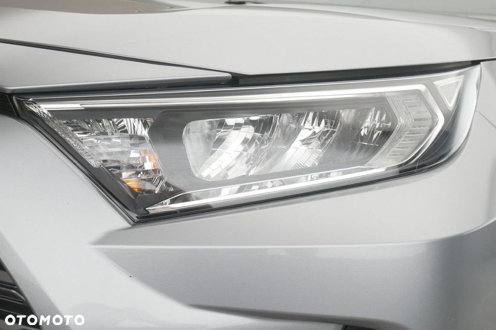 Toyota RAV4 - 13