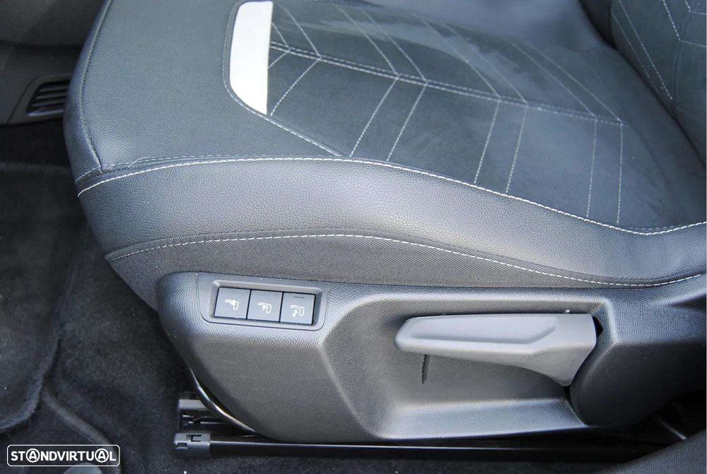 Opel Mokka 1.2 Hybrid GS eDCT - 42