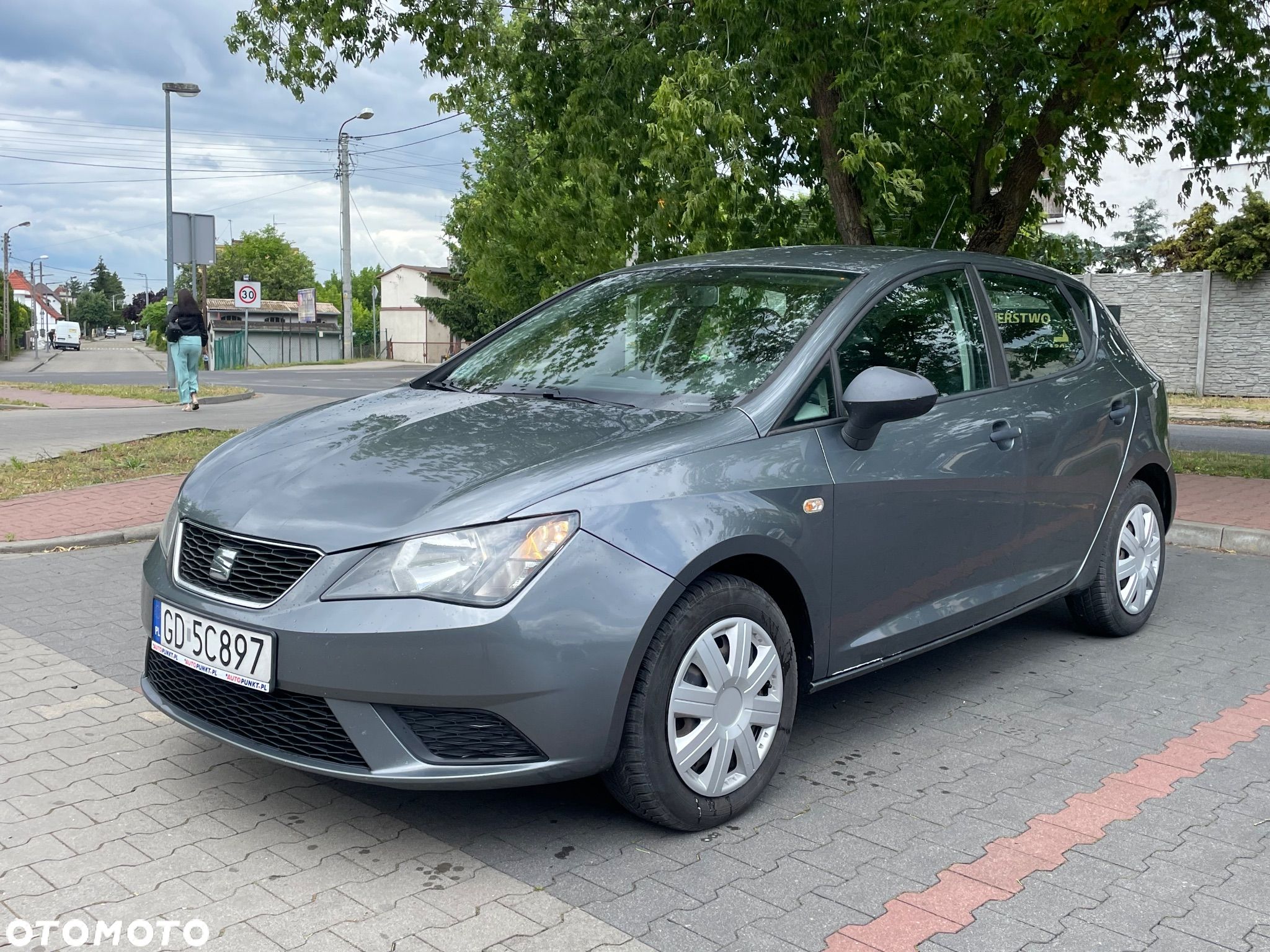 Seat Ibiza 1.0 Reference - 1