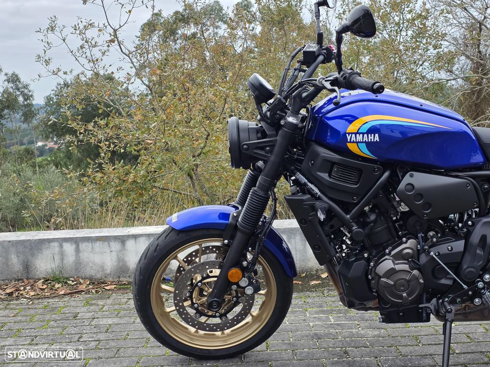 Yamaha XSR - 6