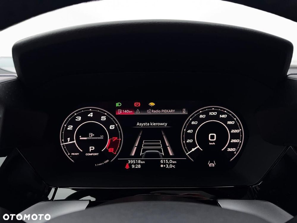 Audi RS3 Limousine - 22