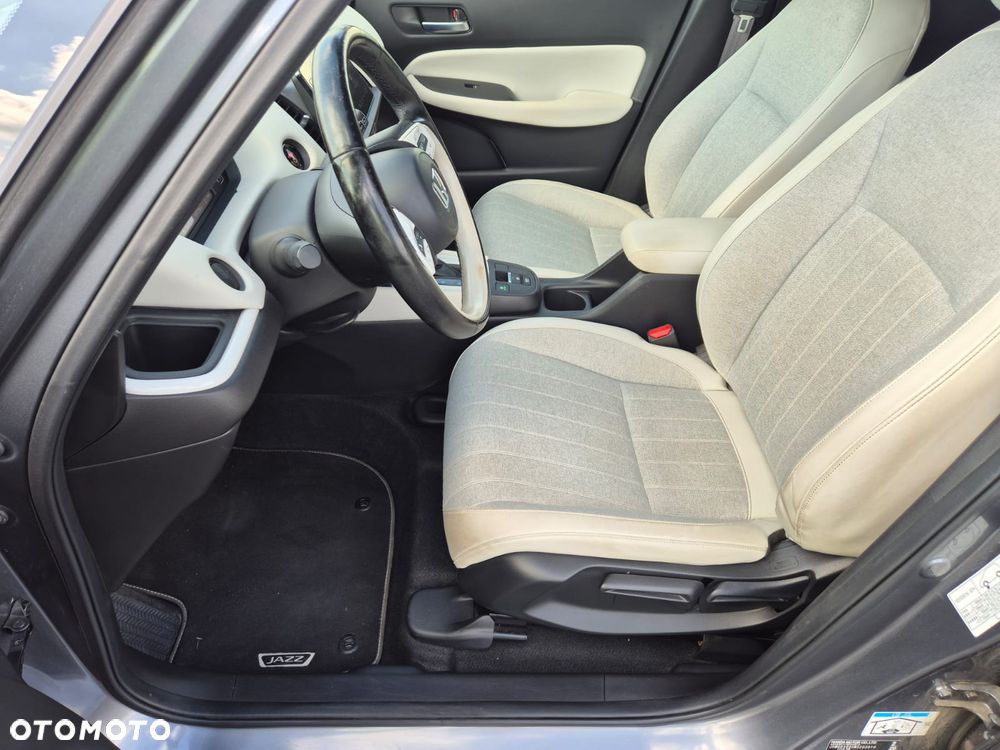 Honda Jazz 1.5 i-MMD Executive - 11