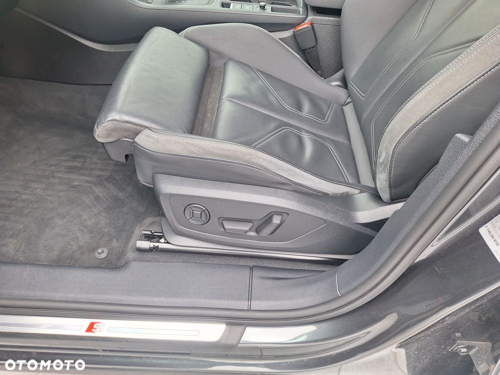 Audi Q3 40 TDI Quattro S tronic S line - 10