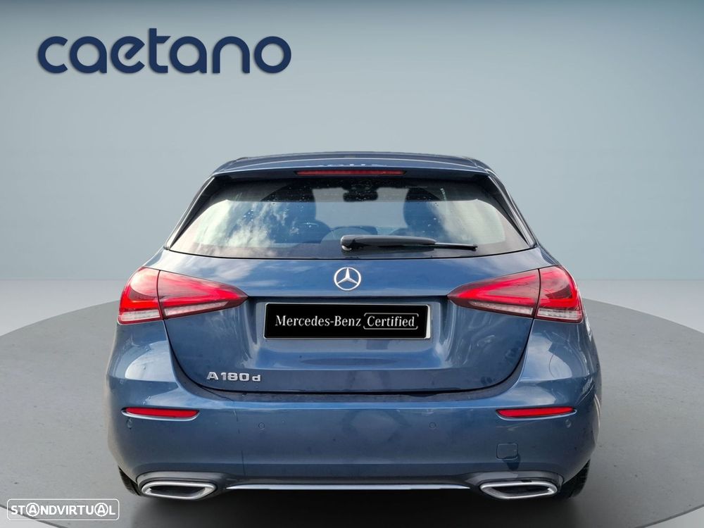 Mercedes-Benz A 180 d Progressive Aut. - 7