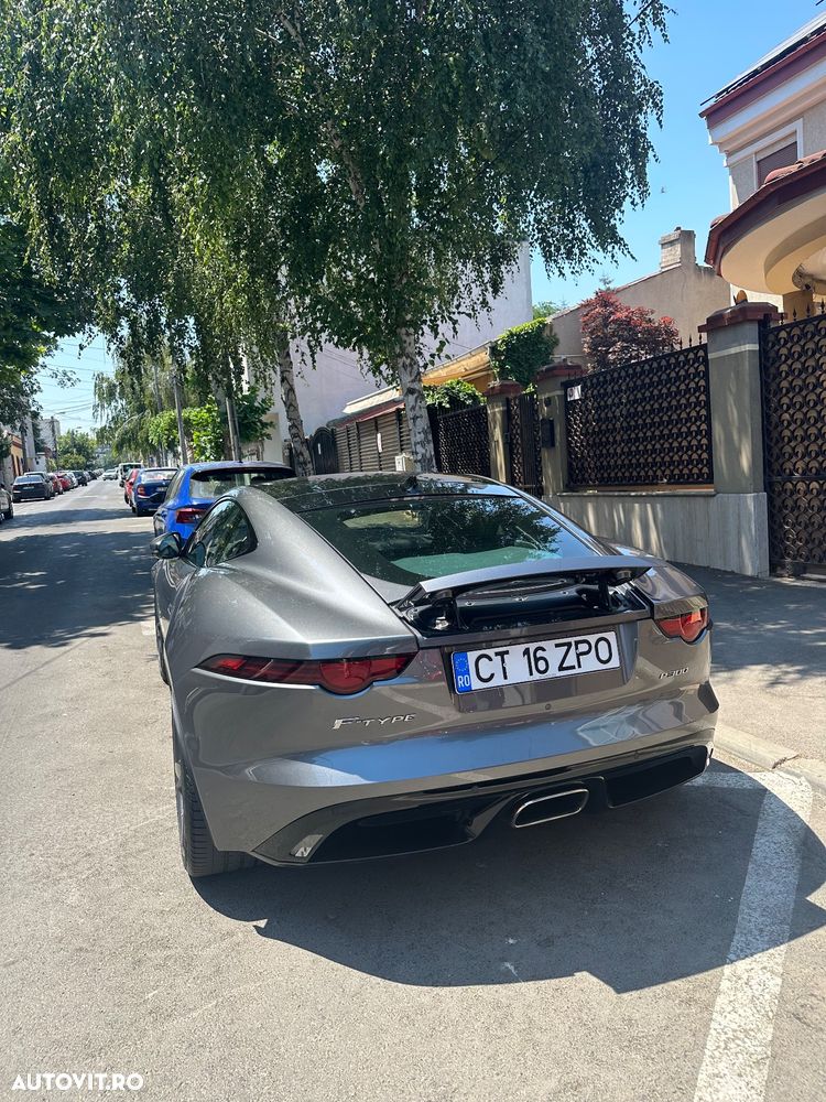 Jaguar F-Type - 31