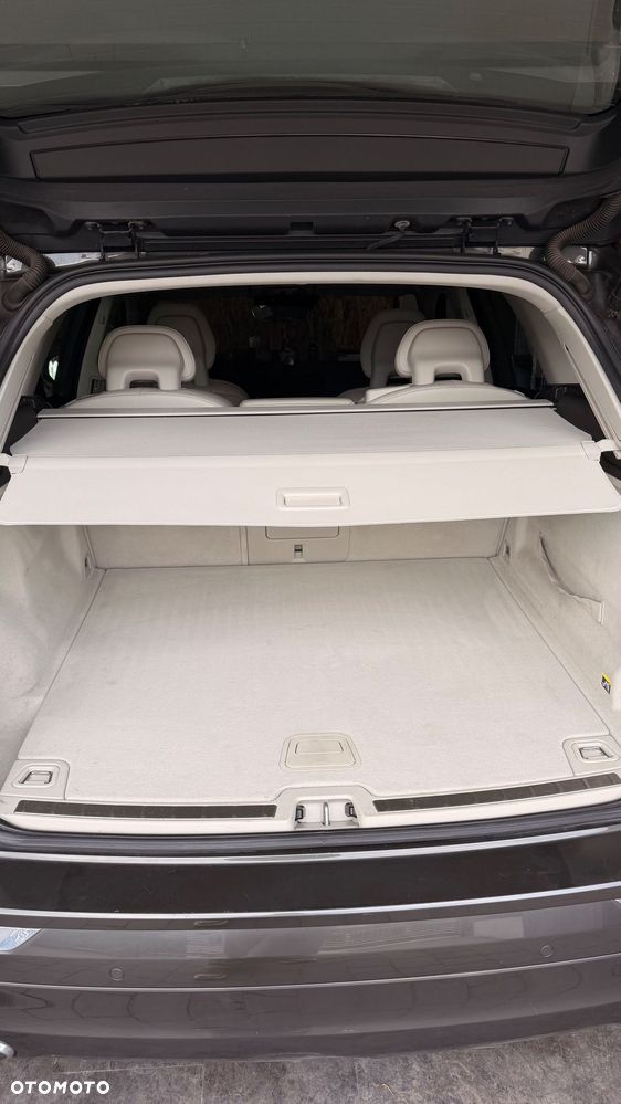 Volvo XC 60 D5 AWD Geartronic Inscription - 12