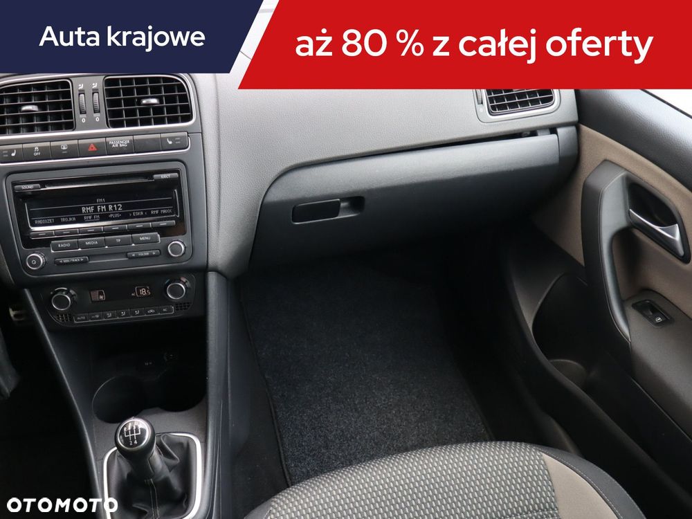 Volkswagen Polo - 10