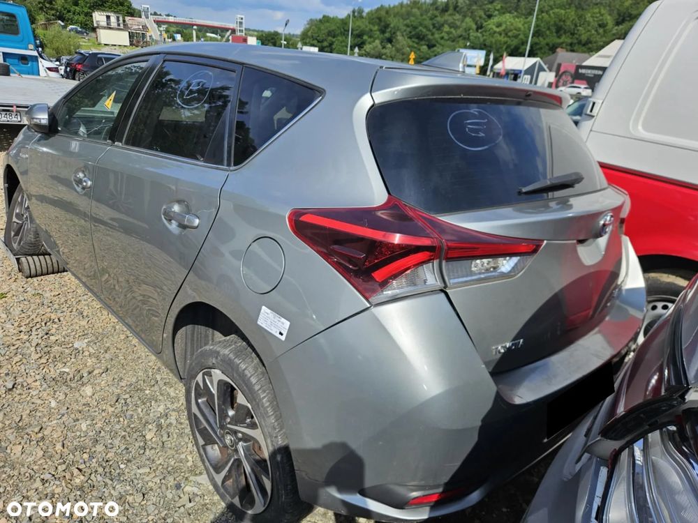 Toyota Auris 1.8 VVT-i Hybrid Automatik Design Edition - 1
