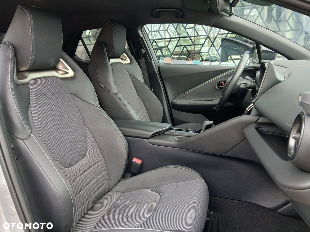 Toyota C-HR 1.8 Hybrid Executive - 23