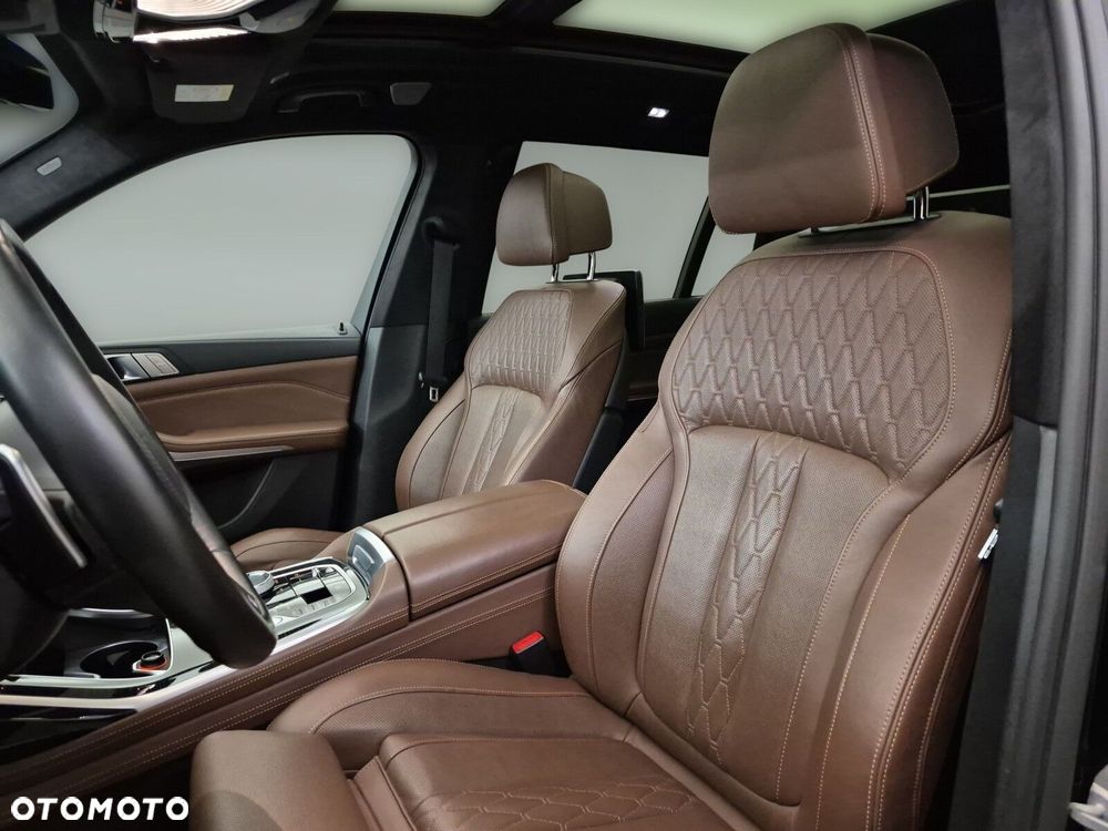 BMW X7 M50d sport - 13