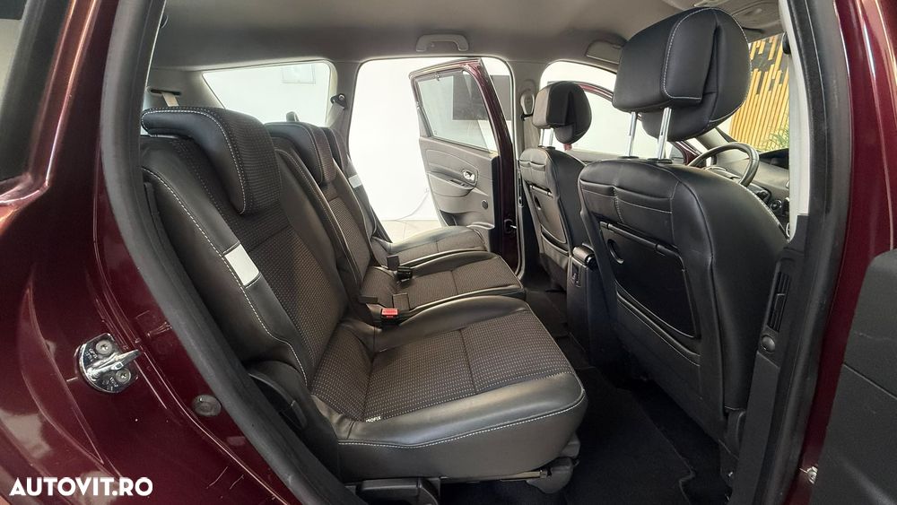 Renault Grand Scenic - 18