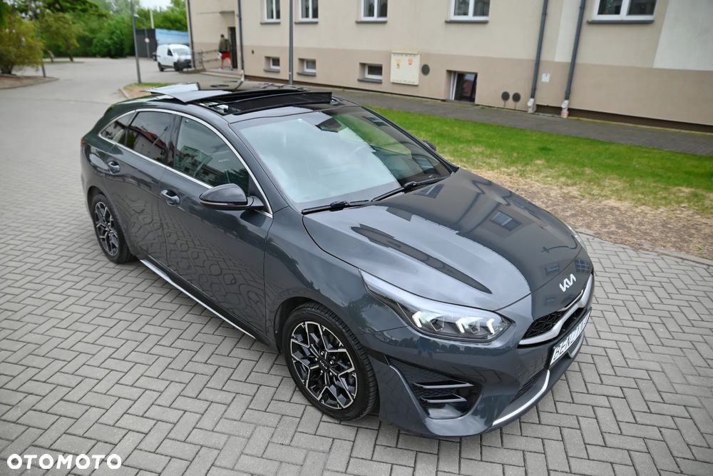 Kia ProCeed 1.5 T-GDI DCT7 OPF GT LINE - 19