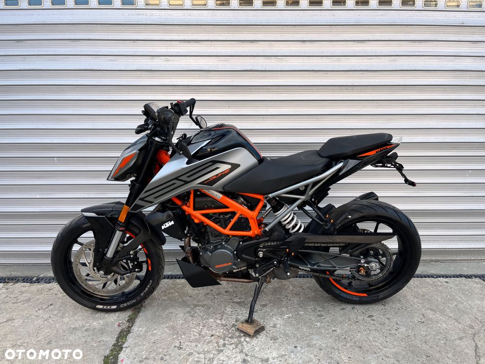 KTM Duke - 25