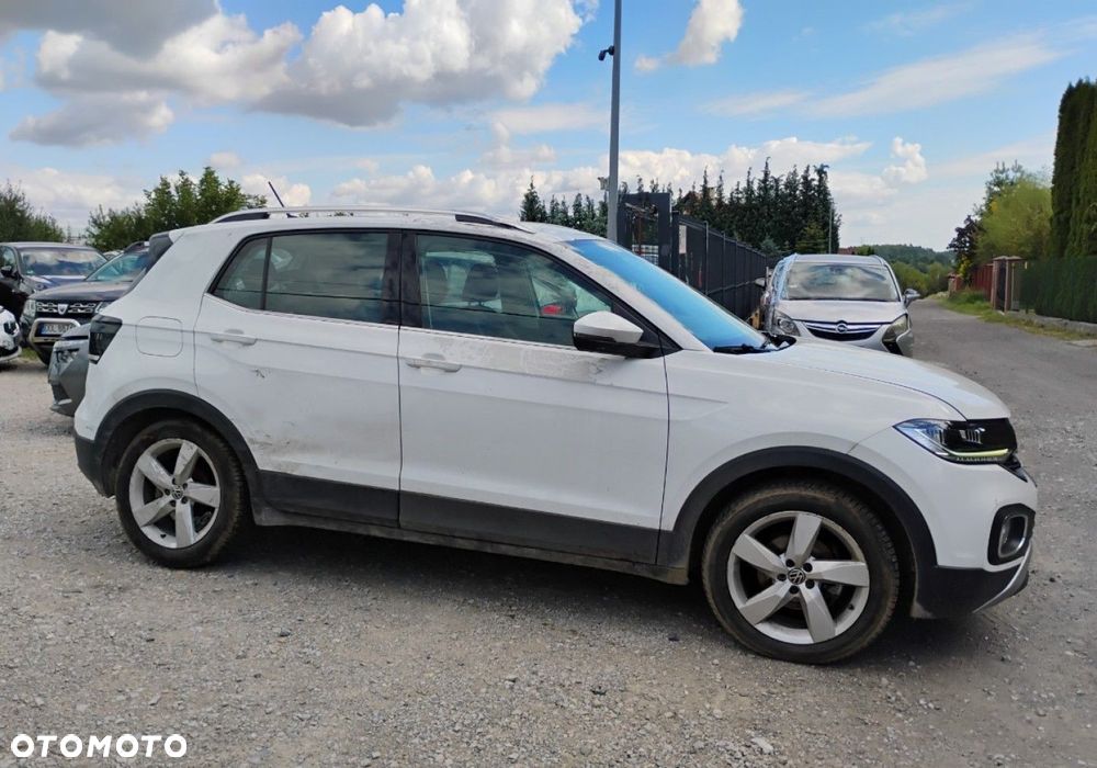 Volkswagen T-Cross - 23