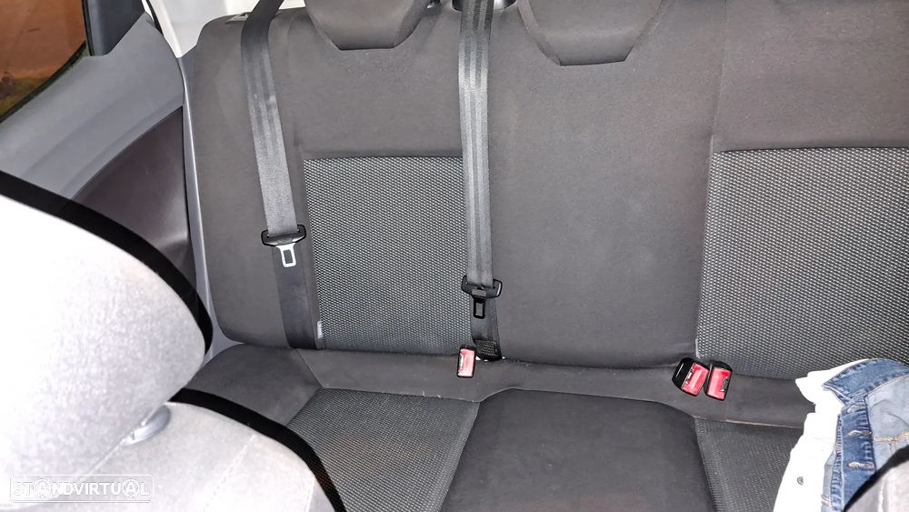 SEAT Ibiza 1.4 TDI Ecomotive DPF - 8