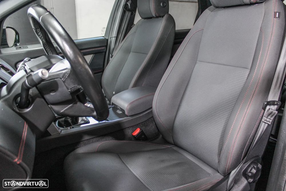 Land Rover Discovery Sport 2.0 eD4 R-Dynamic S 7L - 8