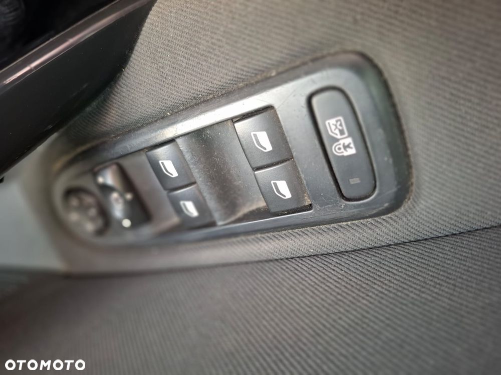 Peugeot 508 2.0 HDi Active - 21