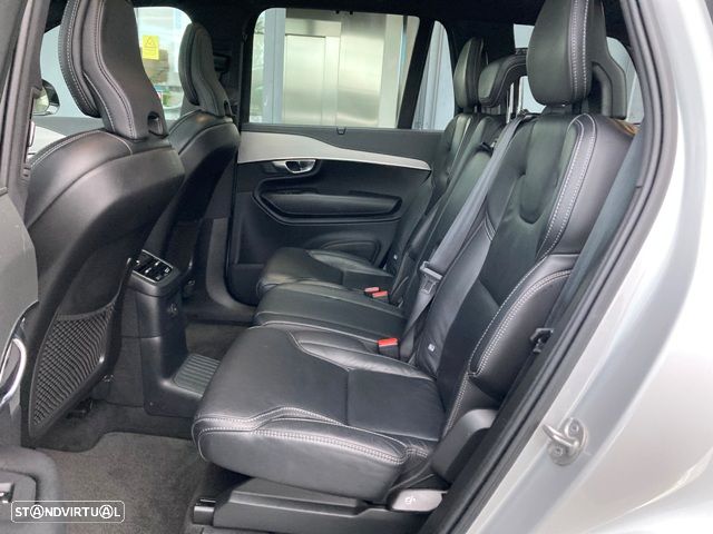 Volvo XC 90 T8 AWD Twin Engine Geartronic RDesign - 38