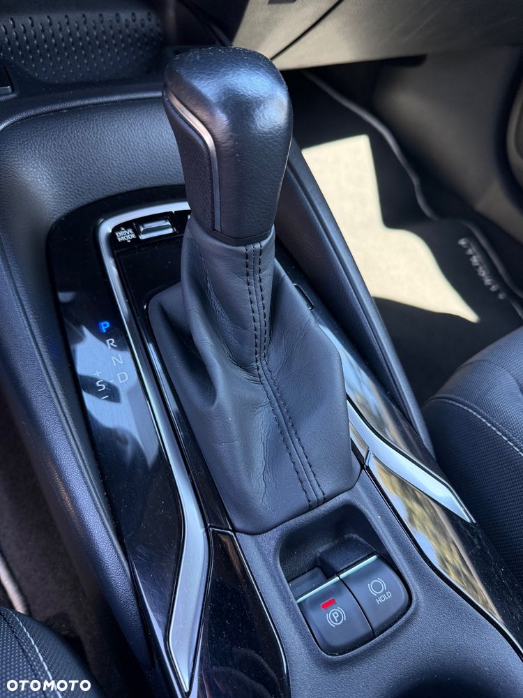 Toyota Corolla 2.0 Hybrid Comfort - 10