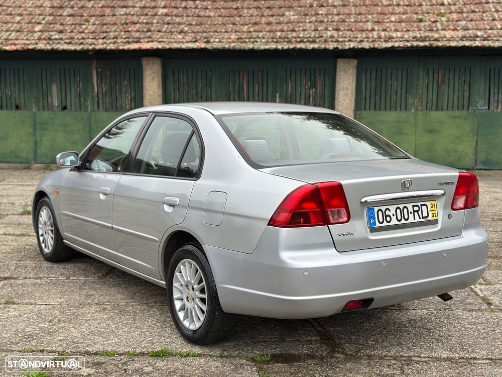 Honda Civic 1.6 ES - 8