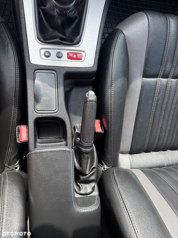 Alfa Romeo Brera - 19