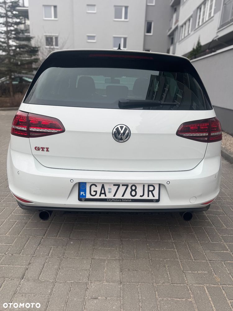 Volkswagen Golf GTI (BlueMotion Technology) DSG - 6