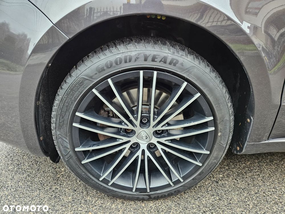 Skoda Superb 2.0 TDI DSG Elegance - 19