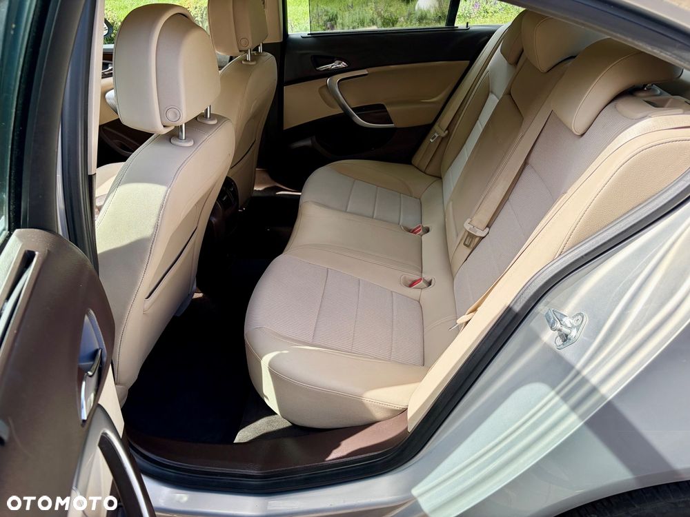 Opel Insignia 2.0 T Cosmo - 27