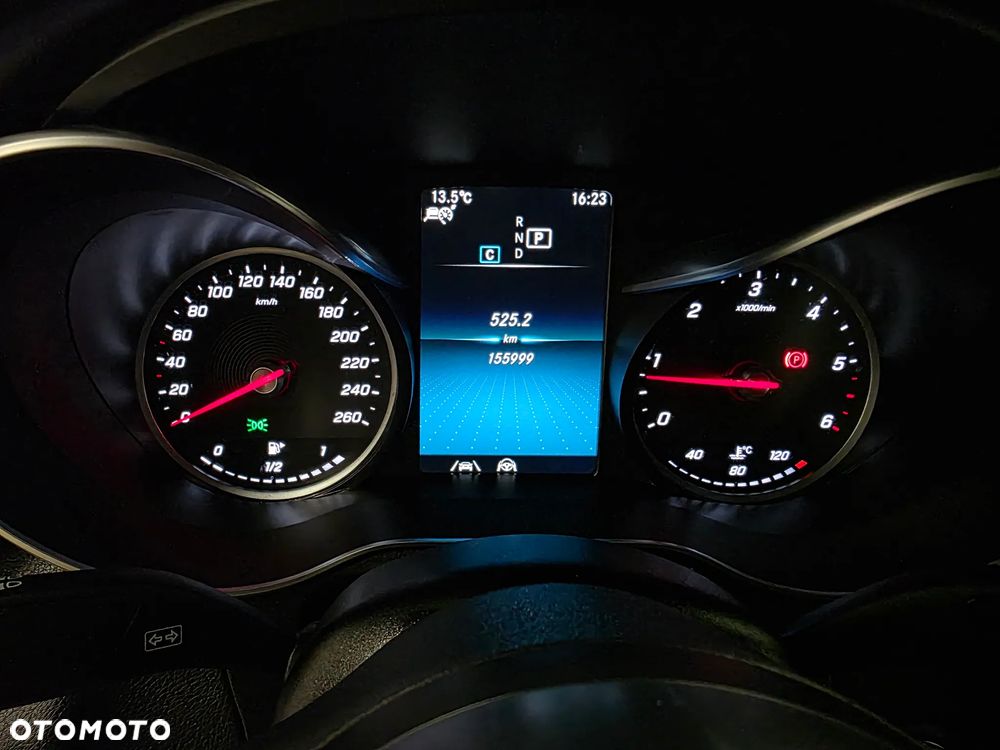 Mercedes-Benz GLC 300 d 4Matic 9G-TRONIC AMG Line Plus - 18