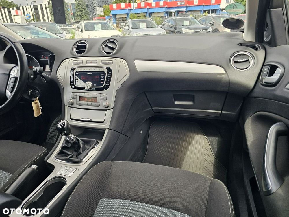 Ford Mondeo 2.0 TDCi Gold X - 20